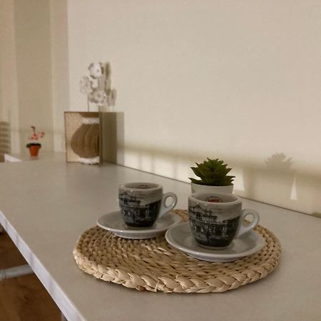 Messina Bedda Acomodação com café da manhã Exterior foto